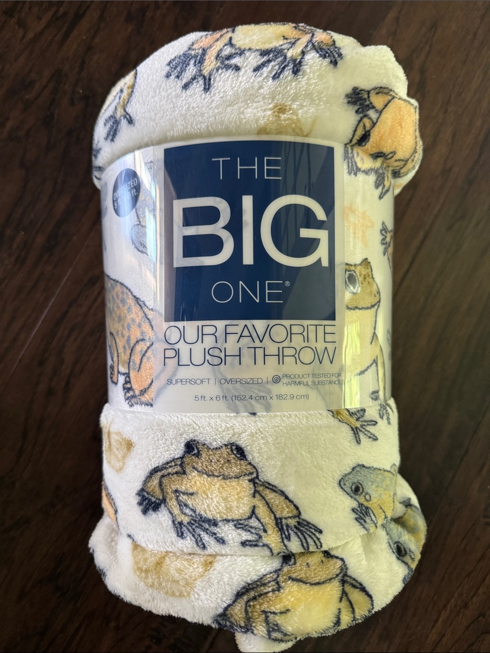 The Big One Plush Throw with Frog Pattern in Cream and Yellow NWT